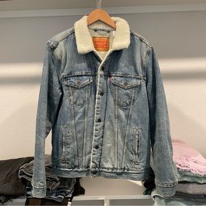 Levi’s Sherpa trucker jacket